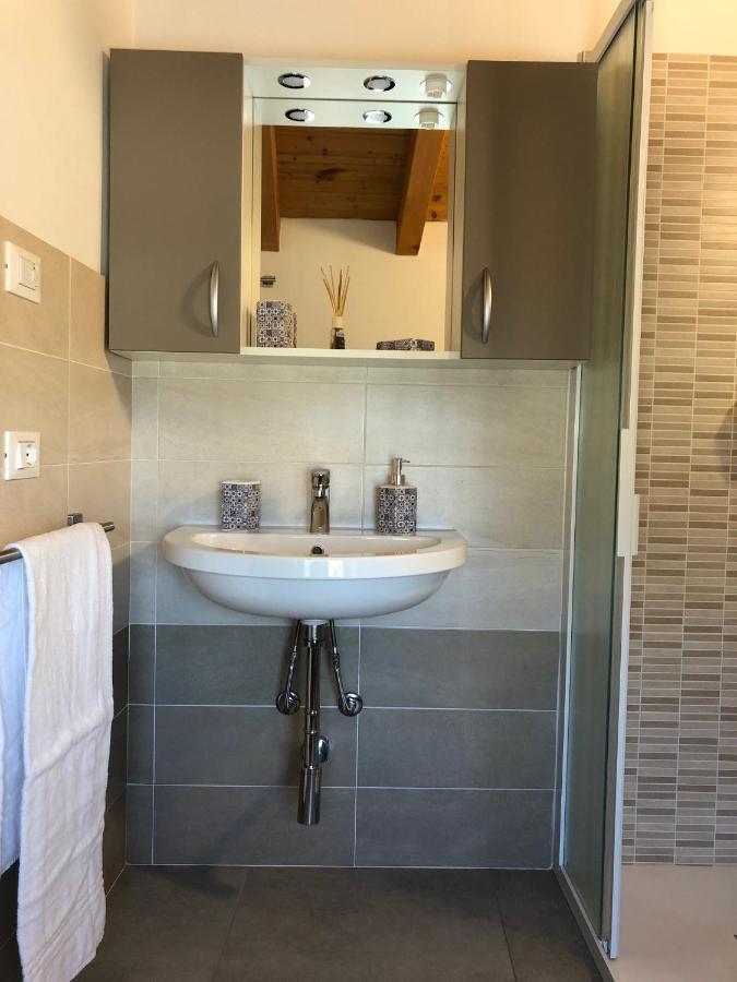 La Casa Della Ada Hotell Castelnuovo del Garda Exteriör bild