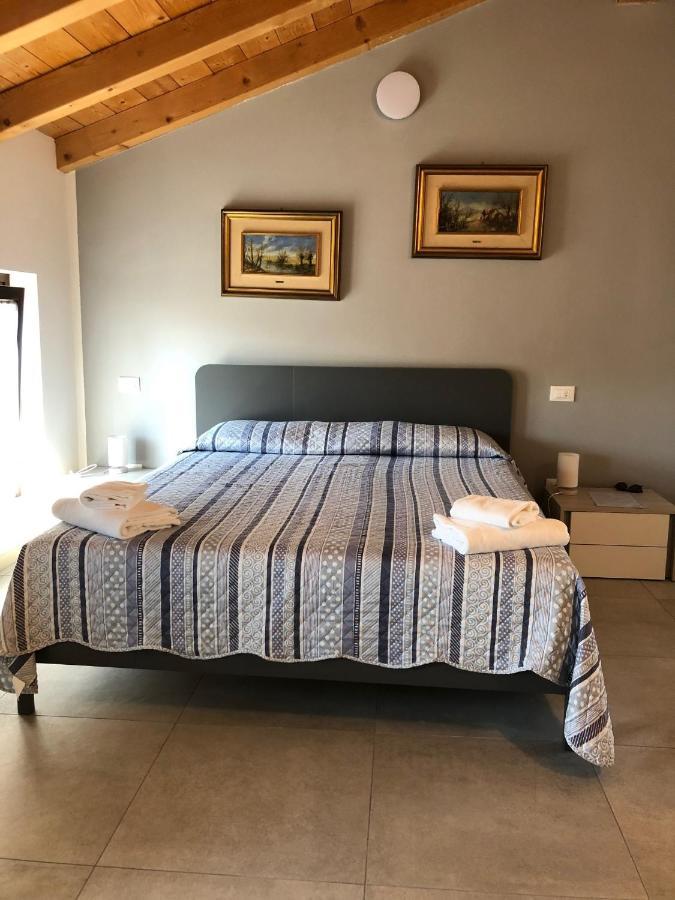 La Casa Della Ada Hotell Castelnuovo del Garda Exteriör bild
