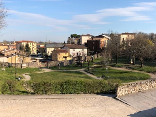 La Casa Della Ada Hotell Castelnuovo del Garda Exteriör bild